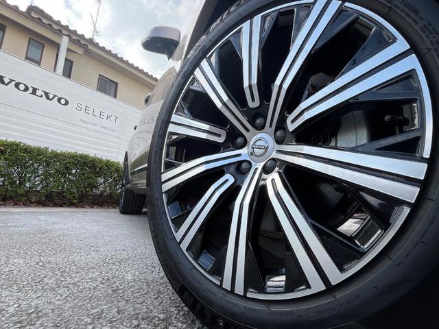 ＸＣ９０ ウルトラ　Ｂ５　ＡＷＤ　認定中古車　Ｂ＆Ｗプレミアムサウンド　パノラマガラスサンルーフ　Ｇｏｏｇｌｅナビ　３６０°カメラ　３列シート　ベンチレーション機能　ヘッドアップディスプレイ　パワーシート　メモリーシート（15枚目）