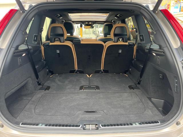 ＸＣ９０ ウルトラ　Ｂ５　ＡＷＤ　認定中古車　Ｂ＆Ｗプレミアムサウンド　パノラマガラスサンルーフ　Ｇｏｏｇｌｅナビ　３６０°カメラ　３列シート　ベンチレーション機能　ヘッドアップディスプレイ　パワーシート　メモリーシート（18枚目）