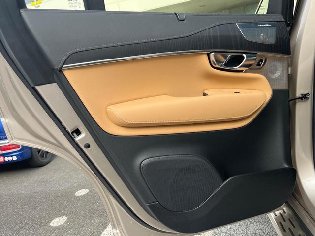 ＸＣ９０ ウルトラ　Ｂ５　ＡＷＤ　認定中古車　Ｂ＆Ｗプレミアムサウンド　パノラマガラスサンルーフ　Ｇｏｏｇｌｅナビ　３６０°カメラ　３列シート　ベンチレーション機能　ヘッドアップディスプレイ　パワーシート　メモリーシート（35枚目）