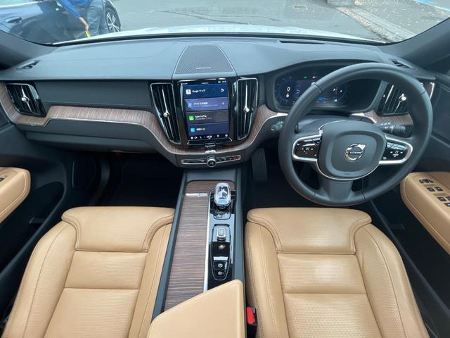 ＸＣ６０ アルティメット　Ｂ５　ＡＷＤ　認定中古車　サンルーフ　ナッパレザーシート　Ｇｏｏｇｌｅナビ　ハーマンプレミアムサウンド　シートヒーター　ベンチレーション　パイロットアシスト　マッサージ機能付きシート　パワーシート　パワーバックドア（2枚目）