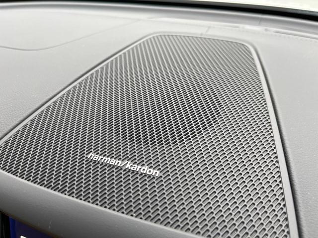 ＸＣ６０ アルティメット　Ｂ５　ＡＷＤ　認定中古車　サンルーフ　ナッパレザーシート　Ｇｏｏｇｌｅナビ　ハーマンプレミアムサウンド　シートヒーター　ベンチレーション　パイロットアシスト　マッサージ機能付きシート　パワーシート　パワーバックドア（6枚目）