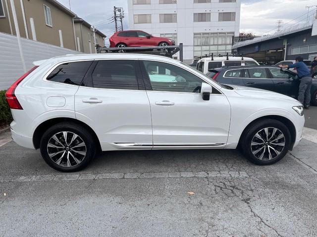 ＸＣ６０ アルティメット　Ｂ５　ＡＷＤ　認定中古車　サンルーフ　ナッパレザーシート　Ｇｏｏｇｌｅナビ　ハーマンプレミアムサウンド　シートヒーター　ベンチレーション　パイロットアシスト　マッサージ機能付きシート　パワーシート　パワーバックドア（24枚目）