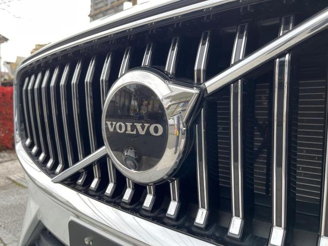 ＸＣ６０ アルティメット　Ｂ５　ＡＷＤ　認定中古車　サンルーフ　ナッパレザーシート　Ｇｏｏｇｌｅナビ　ハーマンプレミアムサウンド　シートヒーター　ベンチレーション　パイロットアシスト　マッサージ機能付きシート　パワーシート　パワーバックドア（28枚目）