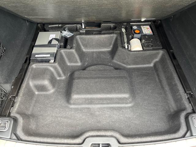 ＸＣ６０ アルティメット　Ｂ５　ＡＷＤ　認定中古車　サンルーフ　ナッパレザーシート　Ｇｏｏｇｌｅナビ　ハーマンプレミアムサウンド　シートヒーター　ベンチレーション　パイロットアシスト　マッサージ機能付きシート　パワーシート　パワーバックドア（34枚目）