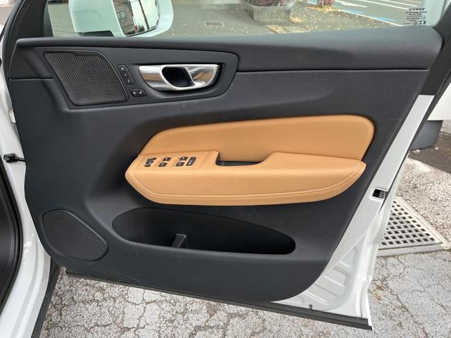 ＸＣ６０ アルティメット　Ｂ５　ＡＷＤ　認定中古車　サンルーフ　ナッパレザーシート　Ｇｏｏｇｌｅナビ　ハーマンプレミアムサウンド　シートヒーター　ベンチレーション　パイロットアシスト　マッサージ機能付きシート　パワーシート　パワーバックドア（48枚目）