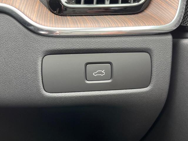 ＸＣ６０ アルティメット　Ｂ５　ＡＷＤ　認定中古車　サンルーフ　ナッパレザーシート　Ｇｏｏｇｌｅナビ　ハーマンプレミアムサウンド　シートヒーター　ベンチレーション　パイロットアシスト　マッサージ機能付きシート　パワーシート　パワーバックドア（54枚目）