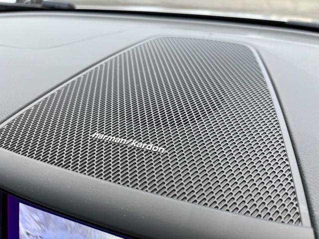 【ｈａｒｍａｎ　ｋａｒｄｏｎ】ハーマンカードンのＨｉ-Ｆｉスペシャリストと共に、モデル別に開発・設計された専用チューニングが臨場感溢れる音響空間を実現しています。