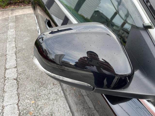 Ｖ４０ Ｔ３　インスクリプション　黒革シート　ｈａｒｍａｎ／ｋａｒｄｏｎ　インテリセーフ　衝突被害軽減ブレーキ　シートヒーター　純正ナビ　バックカメラ　レーダークルーズ　ブラインドスポットモニター　禁煙車　ＬＥＤヘッドライト（31枚目）