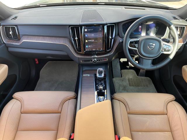 ＸＣ６０ アルティメット　Ｂ５　ＡＷＤ　認定中古車　サンルーフ　ナッパレザーシート　Ｇｏｏｇｌｅナビ　ハーマンプレミアムサウンド　シートヒーター　ベンチレーション　パイロットアシスト　マッサージ機能付きシート　パワーシート　パワーバックドア（2枚目）