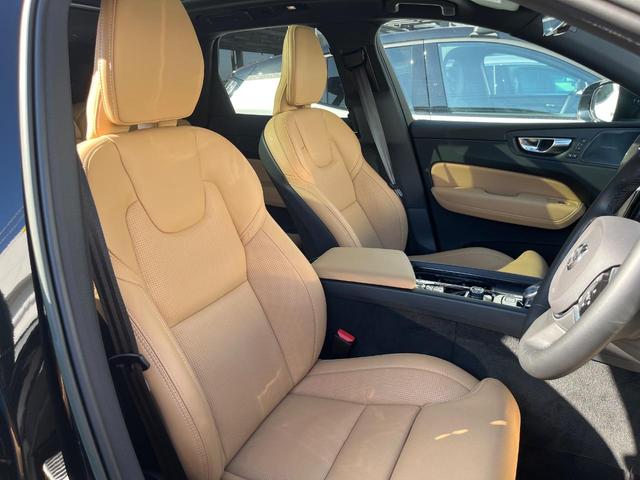 ＸＣ６０ アルティメット　Ｂ５　ＡＷＤ　認定中古車　サンルーフ　ナッパレザーシート　Ｇｏｏｇｌｅナビ　ハーマンプレミアムサウンド　シートヒーター　ベンチレーション　パイロットアシスト　マッサージ機能付きシート　パワーシート　パワーバックドア（14枚目）