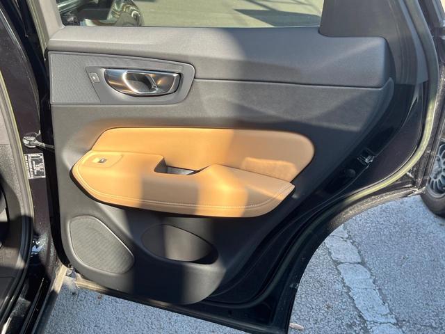 ＸＣ６０ アルティメット　Ｂ５　ＡＷＤ　認定中古車　サンルーフ　ナッパレザーシート　Ｇｏｏｇｌｅナビ　ハーマンプレミアムサウンド　シートヒーター　ベンチレーション　パイロットアシスト　マッサージ機能付きシート　パワーシート　パワーバックドア（41枚目）