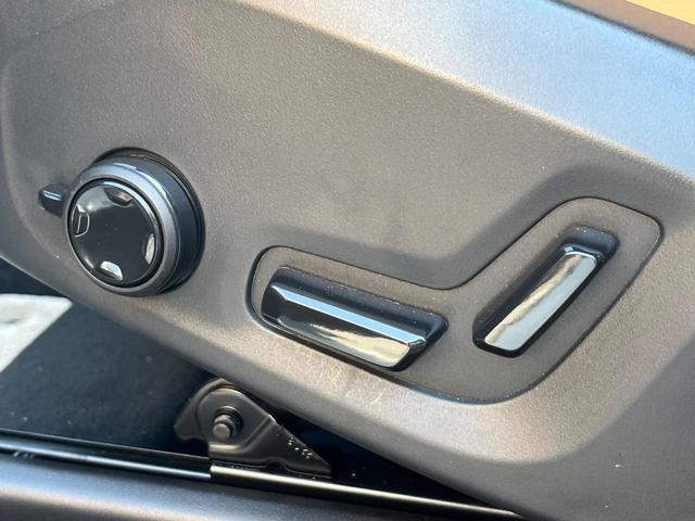 ＸＣ６０ アルティメット　Ｂ５　ＡＷＤ　認定中古車　サンルーフ　ナッパレザーシート　Ｇｏｏｇｌｅナビ　ハーマンプレミアムサウンド　シートヒーター　ベンチレーション　パイロットアシスト　マッサージ機能付きシート　パワーシート　パワーバックドア（52枚目）