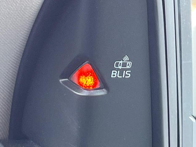 V40 D4 モメンタム 純正HDDナビ バックカメラ フロントシートヒーター 禁煙車 アダプティブクルーズコントロール メモリーシート 純正17インチアルミホイール Bluetooth LEDヘッドライト BLIS ETC(9枚目)