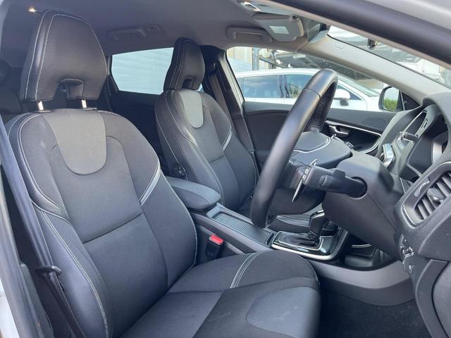 V40 D4 モメンタム 純正HDDナビ バックカメラ フロントシートヒーター 禁煙車 アダプティブクルーズコントロール メモリーシート 純正17インチアルミホイール Bluetooth LEDヘッドライト BLIS ETC(13枚目)