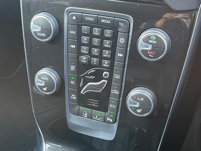 V40 D4 モメンタム 純正HDDナビ バックカメラ フロントシートヒーター 禁煙車 アダプティブクルーズコントロール メモリーシート 純正17インチアルミホイール Bluetooth LEDヘッドライト BLIS ETC(34枚目)