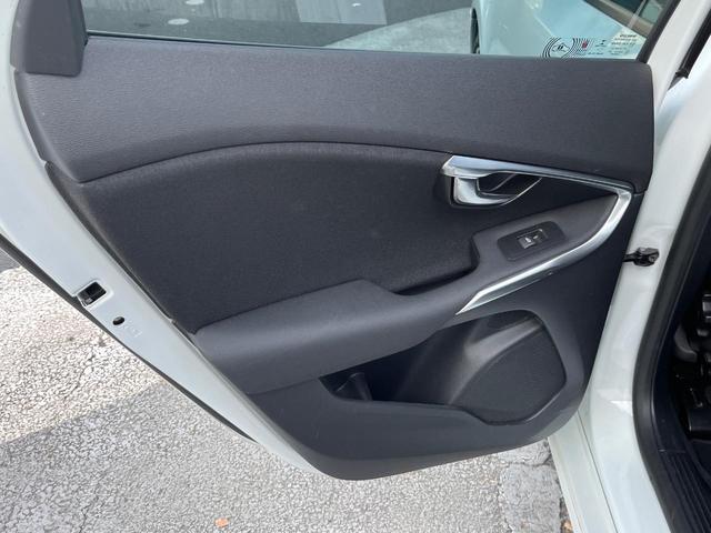 V40 D4 モメンタム 純正HDDナビ バックカメラ フロントシートヒーター 禁煙車 アダプティブクルーズコントロール メモリーシート 純正17インチアルミホイール Bluetooth LEDヘッドライト BLIS ETC(59枚目)