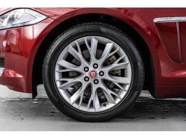 XF 2.0プレミアムラグジュアリー(12枚目)