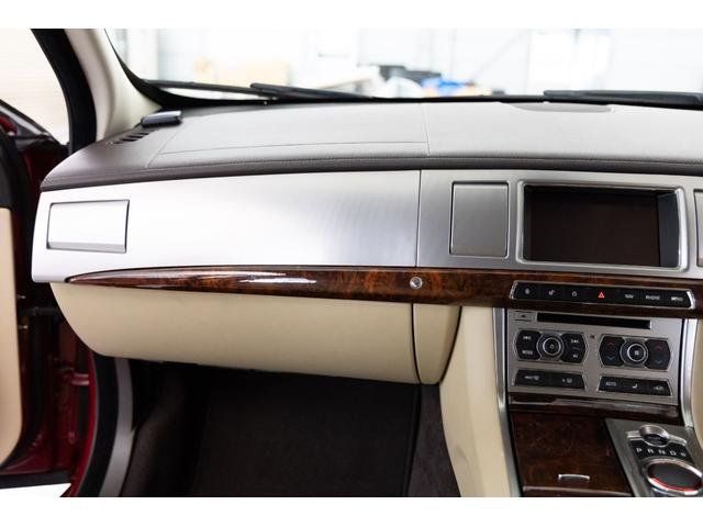 XF 2.0プレミアムラグジュアリー(47枚目)