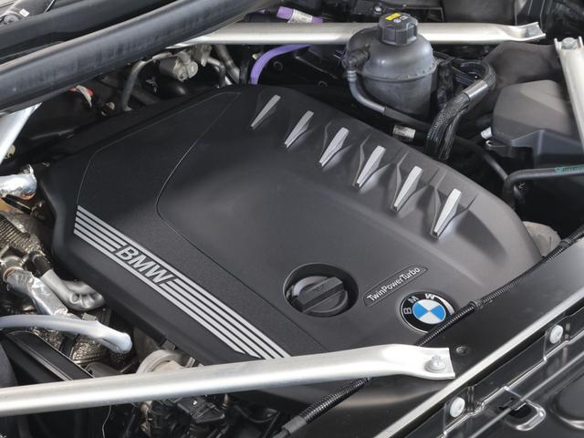 Ｘ７ ｘＤｒｉｖｅ　４０ｄ　Ｍスポーツ　認定中古車　２年保証　２２インチＡＷ　ブラウンレザー　パノラマサンルーフ　リヤモニター　アクティブクルーズコントロール　Ｈａｒｍａｎ／Ｋａｒｄｏｎ　全周囲カメラ　レーザーライト　衝突軽減　車線逸脱（5枚目）