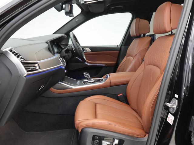 Ｘ７ ｘＤｒｉｖｅ　４０ｄ　Ｍスポーツ　認定中古車　２年保証　２２インチＡＷ　ブラウンレザー　パノラマサンルーフ　リヤモニター　アクティブクルーズコントロール　Ｈａｒｍａｎ／Ｋａｒｄｏｎ　全周囲カメラ　レーザーライト　衝突軽減　車線逸脱（13枚目）