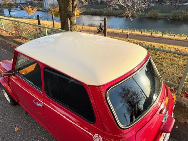 MINI クーパー ブラックレザーシート 12インチアルミホイール 4速マニュアル ミッションオーバーホール ドライブレコーダー前後付 エアコン ETC CD付(12枚目)