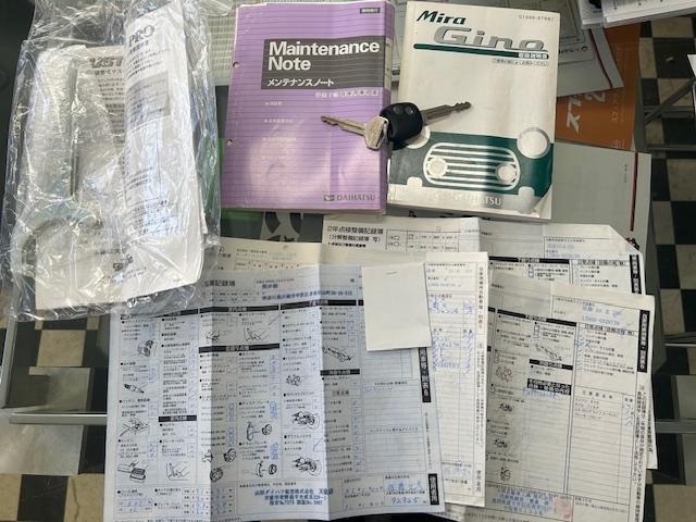 ミラジーノ ジーノターボ　社外１４インチアルミホイール前後６Ｊ　タナベ車高調　後期モデル　キーレス　タイベル交換済み　ＥＴＣ　フロアマット　同色保修塗装済み　記録簿（42枚目）