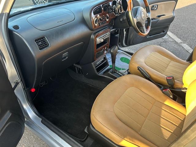 ミラジーノ ジーノターボ　社外１４インチアルミホイール前後６Ｊ　タナベ車高調　後期モデル　キーレス　タイベル交換済み　ＥＴＣ　フロアマット　同色保修塗装済み　記録簿（48枚目）