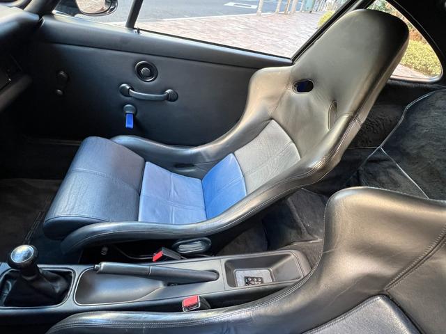 �����d�b�ԍ��F�O�O�U�U�|�X�V�O�O�|�U�X�S�O