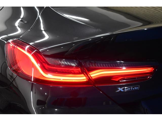 ８シリーズ ８４０ｄ　ｘＤｒｉｖｅ　グランクーペ　Ｍスポーツ　パノラマＳＲ　全席ヒーター赤＆黒革　Ｆベンチレータ　レ－ザ－ＬＥＤ　ＡＣＣ　ＨＵＤ　ＬＣＷ　ライブコクピット　ハ－マンカ－ドン　ナビＴＶ全周囲カメラ　ステアリングサポート　２年保証（68枚目）