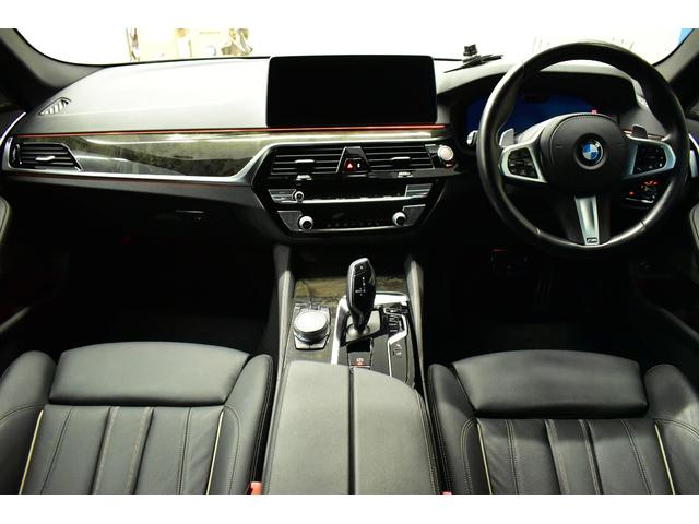 5シリーズ 530iツーリング Mスポーツ LCI後期 セレクトP パノラマサンR 全席ヒータ付黒革 ハーマンカードン LEDヘッドライト ACC HUD LCW 可変サス 19AW ライブコクピットフルセグ全周囲カメ 電動Rゲート 2年保証(3枚目)