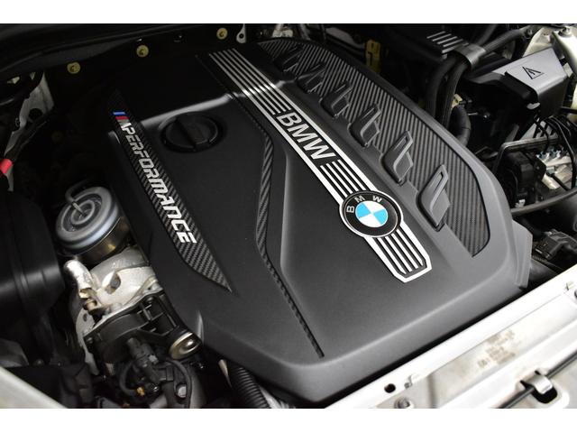 Ｘ３ Ｍ４０ｄ　セレクト＆ハイラインＰ　パノラマサンル－フ　全席ヒ－タ－付茶革　ハ－マンカ－ドン　ＬＥＤヘッドライト　追従ＡＣＣ　ＨＵＤ　ＬＣＷ　２１ＡＷ　タッチパネルナビ全周囲カメ　電動Ｒゲート　２年保証（14枚目）