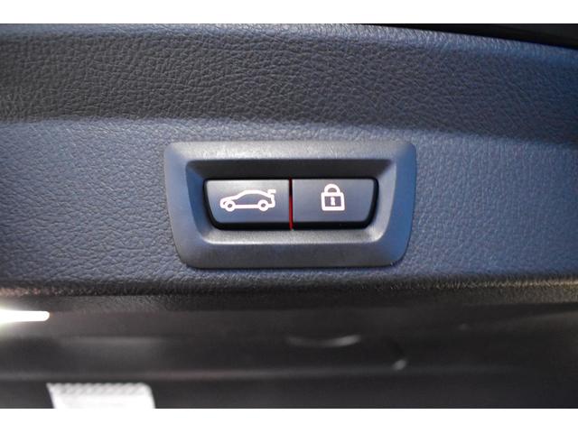 便利な電動開閉リアゲート機能搭載モデルです！スイッチ一つの操作で、大型リアハッチの開閉が可能な便利機能です！