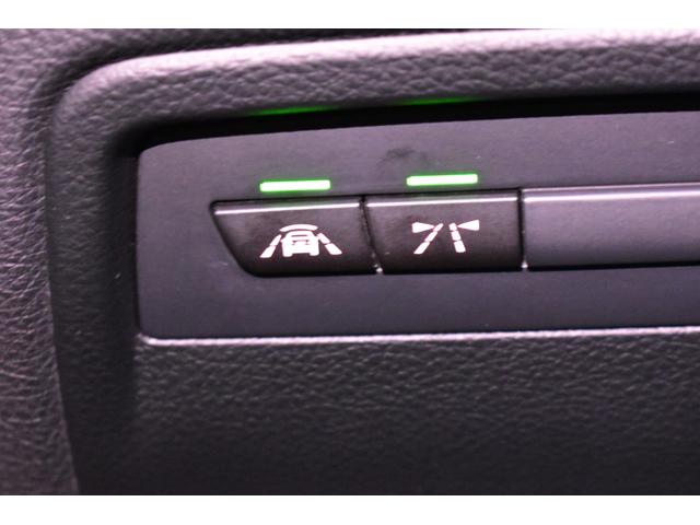 ４シリーズ ４２０ｉクーペ　Ｍスポーツ　追従ＡＣＣ　アダプティブＬＥＤヘッドライト　１９ＡＷ　車線逸脱＆歩行者警告　衝突軽減Ｂ　アルカンターラ電動スポーツシート　タッチパッドｉドライブＨＤＤナビ　Ｂカメラ　前後ＰＤＣ　パドルシフト　２年保証（7枚目）