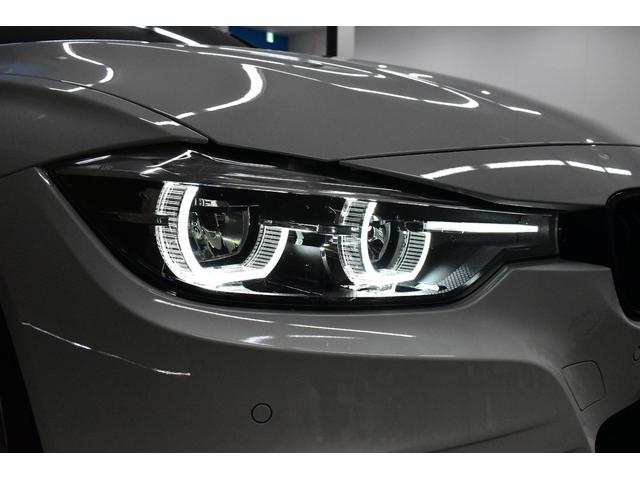 3シリーズ 320d Mスポーツ エディションシャドー 特別仕様車 LCI後期 ヒ-タ-付黒革 専用ダ-クLEDヘッドライト&テ-ル 液晶メ-タ- 追従ACC 車線変更&逸脱&歩行者警告 タッチパネルHDDナビ 19AW 電動Rゲ-ト Bカメラ 2年保証(4枚目)