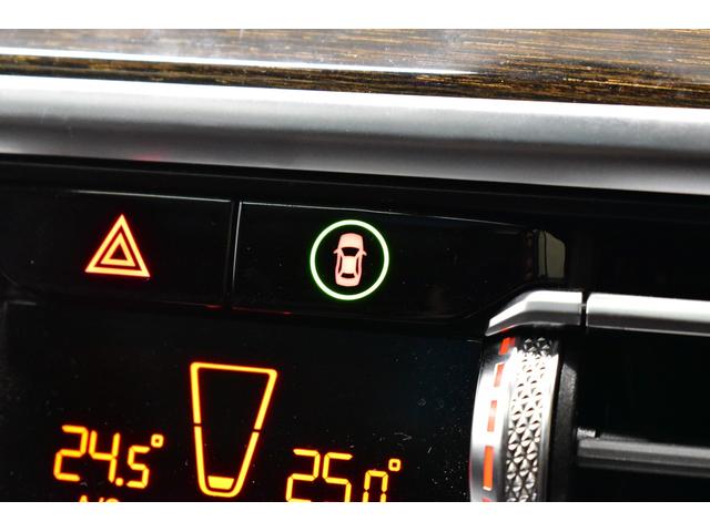 Ｘ３ ｘＤｒｉｖｅ　２０ｄ　Ｍスポーツ　ＬＣＩ後期　セレクトＰ　パノラマサンＲ　ライブコックピット　ＬＥＤヘッドライト　追従ＡＣＣ　全席ヒ－タ－付茶革　ＬＣＷ　ハ－マンカ－ドン　ジェスチャ－Ｃ付タッチパネルナビ　フルセグ　１９ＡＷ　２年保証（35枚目）