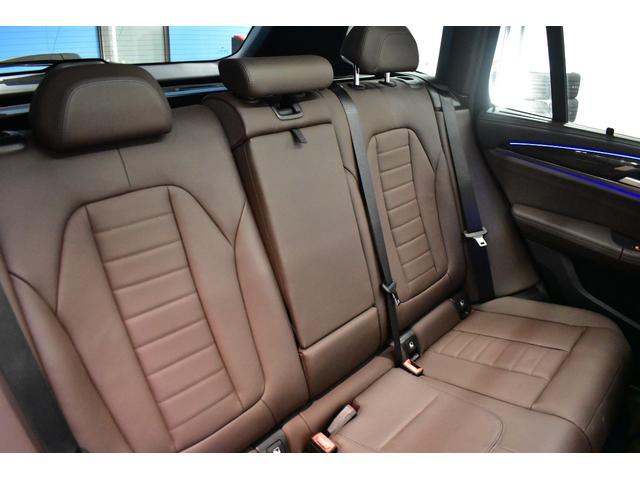 Ｘ３ ｘＤｒｉｖｅ　２０ｄ　Ｍスポーツ　ＬＣＩ後期　セレクトＰ　パノラマサンＲ　ライブコックピット　ＬＥＤヘッドライト　追従ＡＣＣ　全席ヒ－タ－付茶革　ＬＣＷ　ハ－マンカ－ドン　ジェスチャ－Ｃ付タッチパネルナビ　フルセグ　１９ＡＷ　２年保証（53枚目）