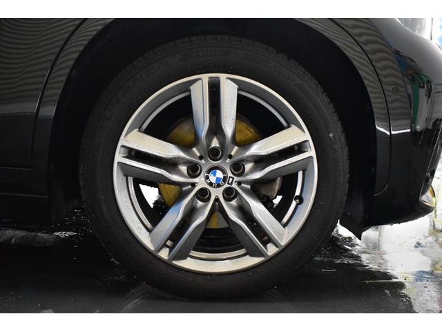 Ｘ１ ｘＤｒｉｖｅ　１８ｄ　Ｍスポーツエディションジョイ＋　ＬＣＩ後期　追従ＡＣＣ　ＨＵＤ　ハイライン＆コンフォ―トＰ　ヒーター付電動黒革　ＬＥＤヘッドライト　電動Ｒゲート　タッチパネルナビＢカメラ　前後ＰＤＣ　衝突軽減Ｂ　１８ＡＷ　ウッドインテリア　２年保証（13枚目）