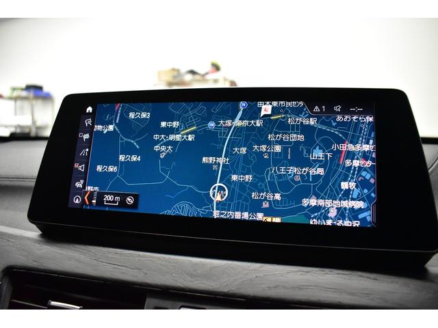 Ｘ１ ｘＤｒｉｖｅ　１８ｄ　Ｍスポーツエディションジョイ＋　ＬＣＩ後期　追従ＡＣＣ　ＨＵＤ　ハイライン＆コンフォ―トＰ　ヒーター付電動黒革　ＬＥＤヘッドライト　電動Ｒゲート　タッチパネルナビＢカメラ　前後ＰＤＣ　衝突軽減Ｂ　１８ＡＷ　ウッドインテリア　２年保証（33枚目）