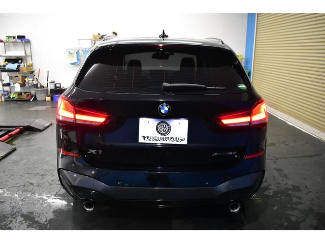 Ｘ１ ｘＤｒｉｖｅ　１８ｄ　Ｍスポーツエディションジョイ＋　ＬＣＩ後期　追従ＡＣＣ　ＨＵＤ　ハイライン＆コンフォ―トＰ　ヒーター付電動黒革　ＬＥＤヘッドライト　電動Ｒゲート　タッチパネルナビＢカメラ　前後ＰＤＣ　衝突軽減Ｂ　１８ＡＷ　ウッドインテリア　２年保証（45枚目）