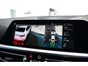 ３シリーズ ３２０ｉ　Ｍスポーツ　コンフォートＰ　ＨＵＤ　全周囲カメラ３Ｄビュー　電動トランク　追従ＡＣＣ　ＬＣＷ　ＬＥＤヘッドライト　シートヒーター　衝突軽減Ｂ　車線逸脱＆歩行者警告　タッチパネルナビ　ワイヤレス充電　２年保証（7枚目）