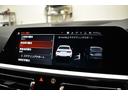 ３２０ｉ　Ｍスポーツ　コンフォートＰ　ＨＵＤ　全周囲カメラ３Ｄビュー　電動トランク　追従ＡＣＣ　ＬＣＷ　ＬＥＤヘッドライト　シートヒーター　衝突軽減Ｂ　車線逸脱＆歩行者警告　タッチパネルナビ　ワイヤレス充電　２年保証（26枚目）