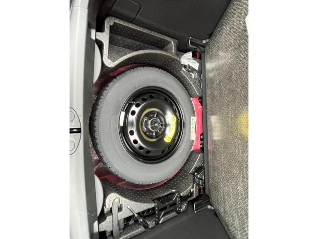 ５００Ｘ スポーツ　登録済未使用車　新車保証継承　生産終了車種　アダプティブクルーズコントロール　ブラインドスポットモニター　Ｕ－ｃｏｎｎｅｃｔ（ＣＰ／ＡＡ）対応（26枚目）