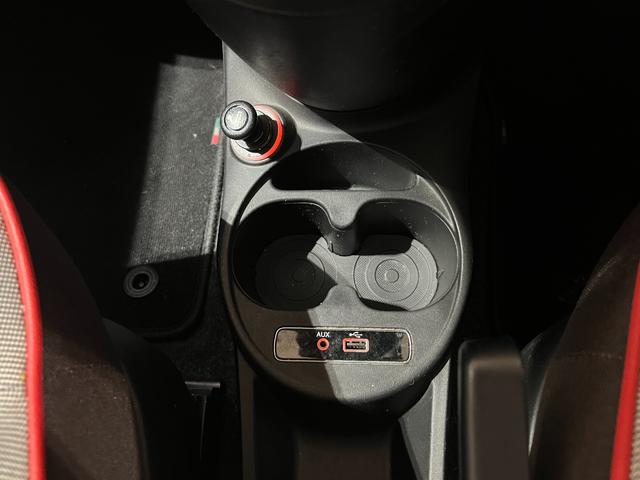 ５００ トロピカーレ　１５０台限定車　純正ナビ　バックカメラ　バックソナー　ガラスルーフ　ＥＴＣ（21枚目）