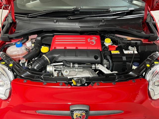 アバルト595 F595C 全国160台限定車 キャンバストップ。バックカメラ バックソナー(23枚目)