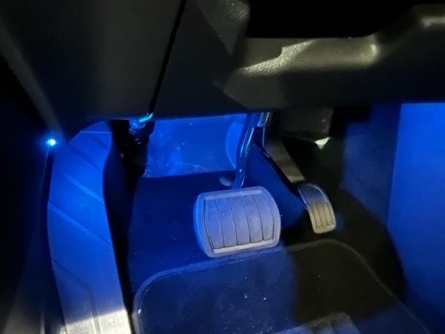 ６００ハイブリッド ラ　プリマ　新車保証継承　シートヒーター　ＥＴＣ（16枚目）