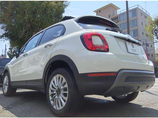 500X インフィニート 限定車 ETC ネイビーキャンバストップ レザーシート シートヒーター アンドロイドオート&アップルカープレイ対応 バックカメラ ドライブレコーダー(8枚目)