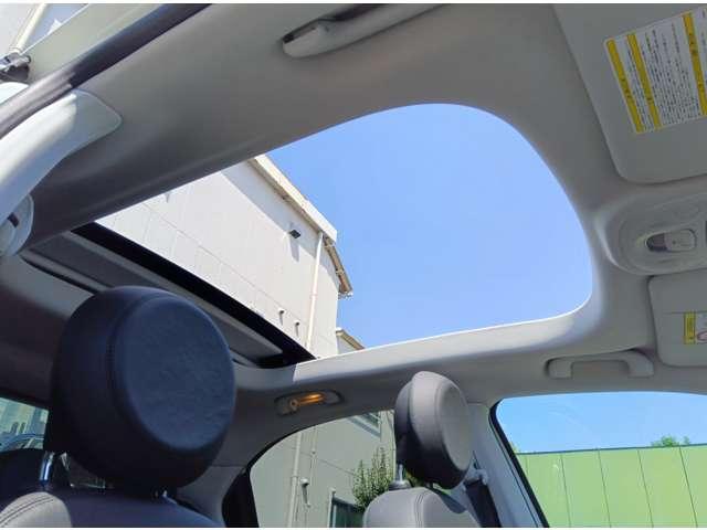 500X インフィニート 限定車 ETC ネイビーキャンバストップ レザーシート シートヒーター アンドロイドオート&アップルカープレイ対応 バックカメラ ドライブレコーダー(14枚目)