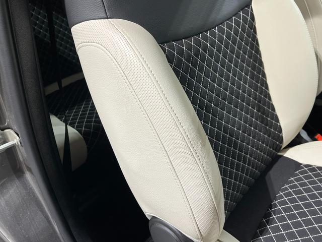 ５００ ツインエア　ドルチェヴィータ　ツインエアエンジン　ブラックアイス内装　１５インチアルミホイール　キセノンヘッドライト　液晶カラーモニター　７インチユーコネクト　カープレイ　アンドロイドオート対応（12枚目）