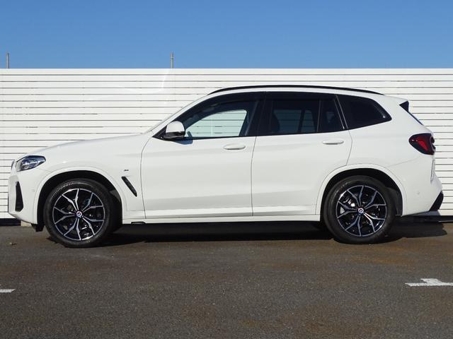 X3 xDrive 20d Mスポーツ 正規認定中古車 ワンオーナー 禁煙車 ヘッドアップディスプレイ 地デジ ドラレコ前後 黒レザー シートヒーター 純正ナビ 全周囲カメラ ドライビングアシストプロフェッショナル Applecarplay(22枚目)