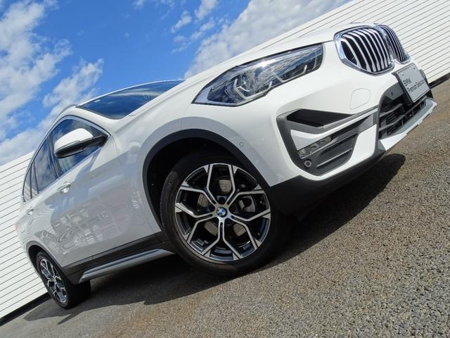Ｘ１ ｘＤｒｉｖｅ　１８ｄ　ｘライン　正規認定中古車　ワンオーナー　禁煙車　コンフォートＰＫＧ　電動シート　純正ナビ　タッチパネルディスプレイ　リヤビューカメラ　Ｂｌｕｅｔｏｏｔｈ　ＡＣＣ　クリアランスソナー　ＬＥＤ　　電動リヤゲート（11枚目）